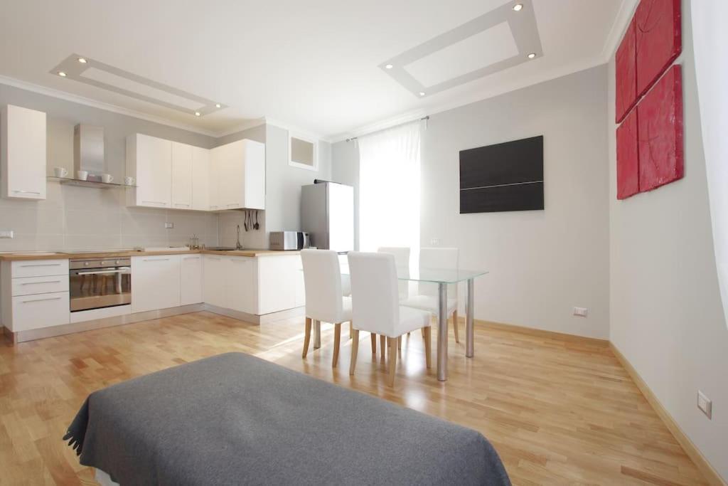 San Peter Apartment - Your Home In The Heart Of Рим Экстерьер фото